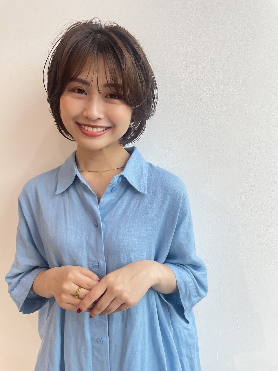 小顔愛され大人ショートボブ　ミルクティーブラウン　吉野