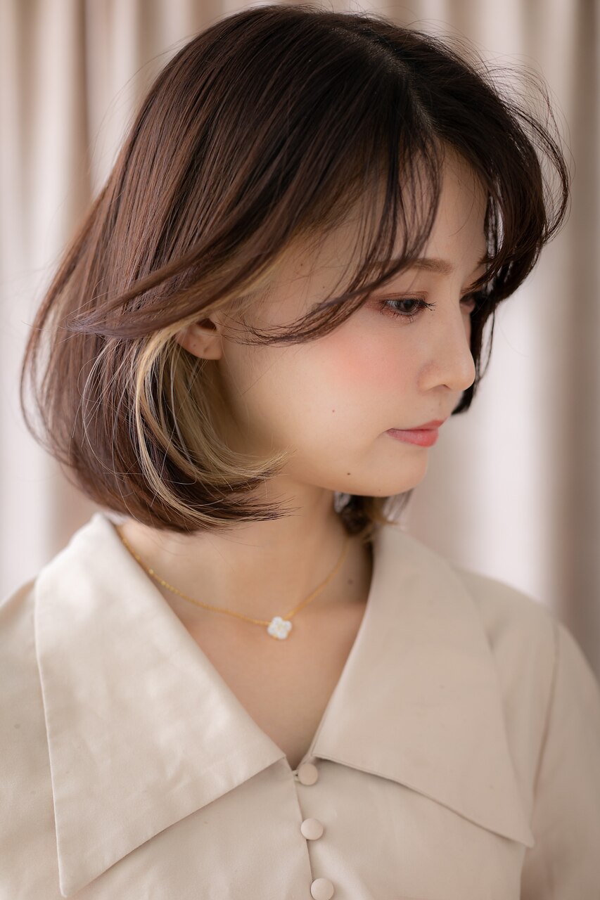 大人かわいいイヤリングカラーハイライト前下がりボブY北浦和