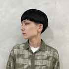 黒髪マッシュスタイル