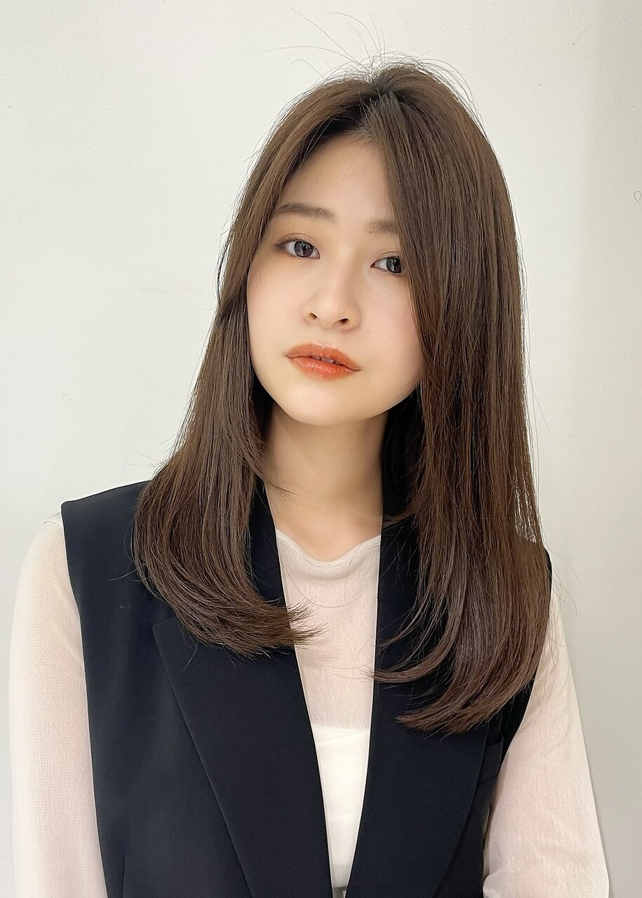 【フォルテ千鶴】斜めバングつや髪縮毛矯正ストレート