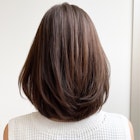 こなれミディこなれヘアうるツヤシースルーバング大人可愛い