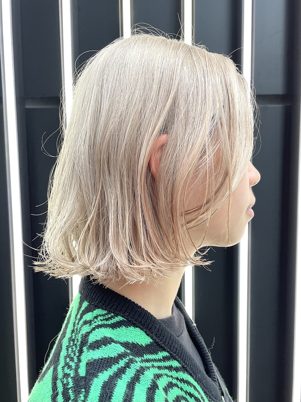 きりっぱなしボブ外ハネボブハイトーンボブブリーチボブbob