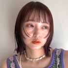 コテ巻きアレンジも可愛い♪大人気のぷつっとボブ