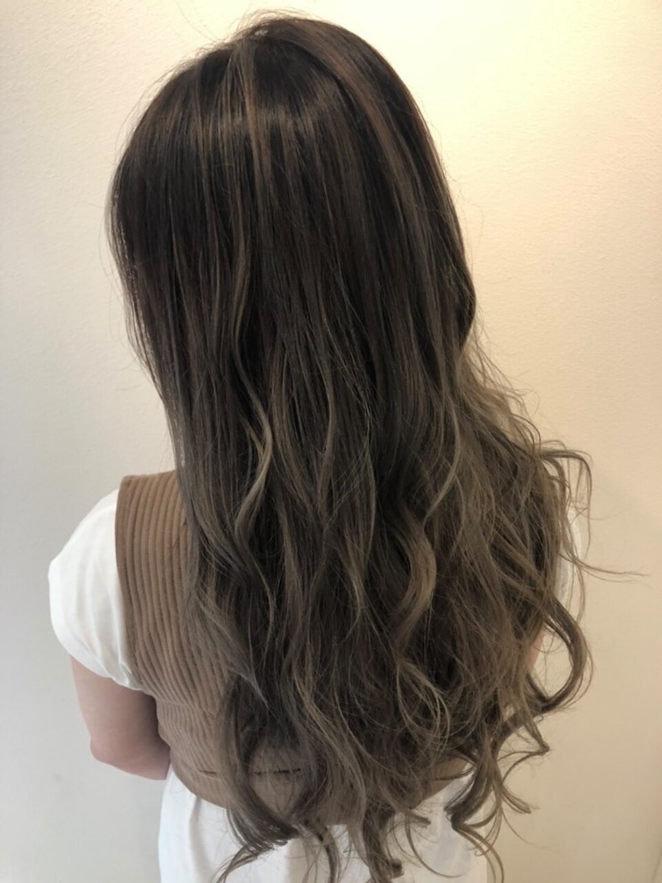 《R＋》アッシュグレー◎ロングレイヤー