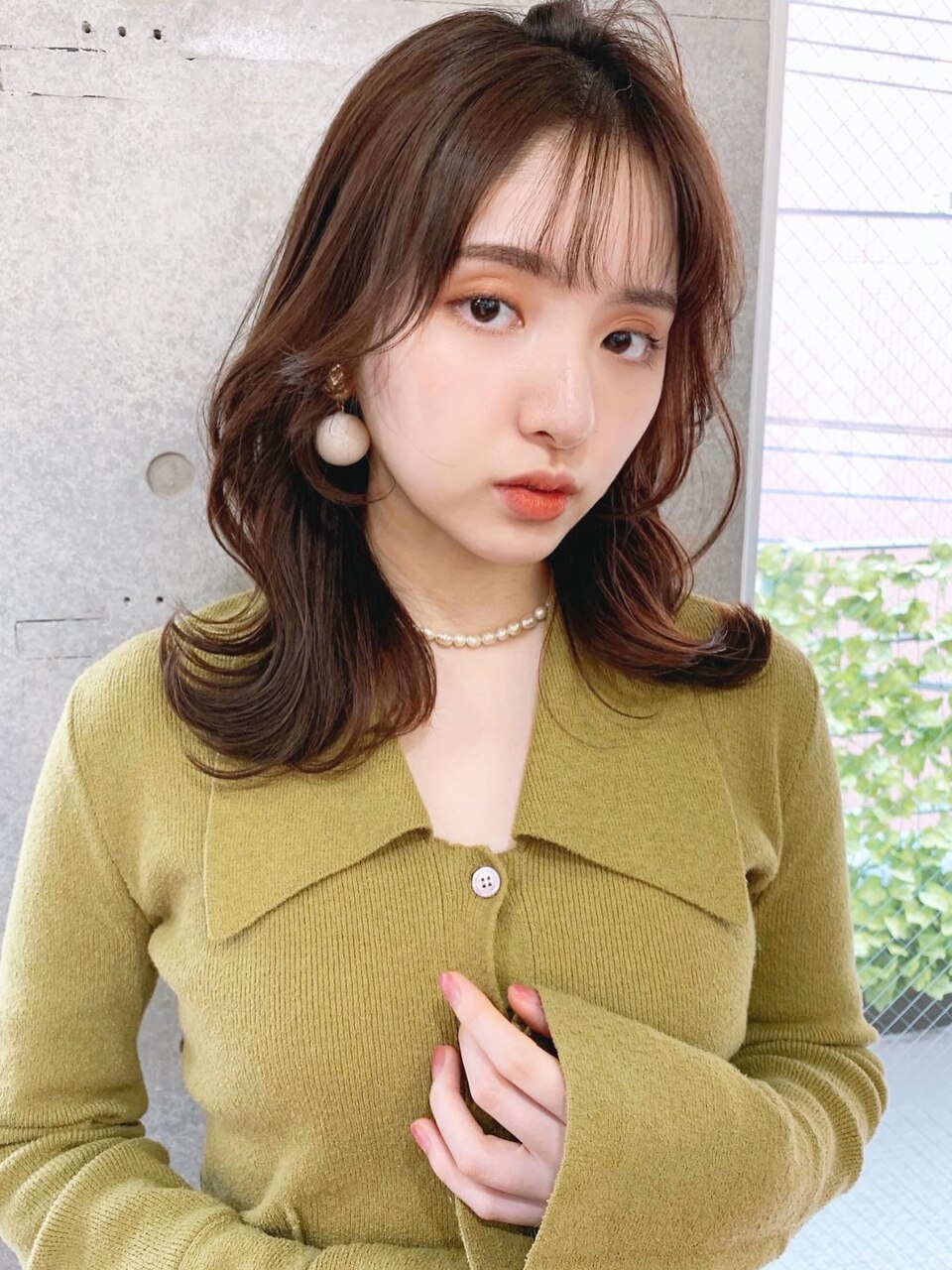 くびれセミロング韓国風レイヤー