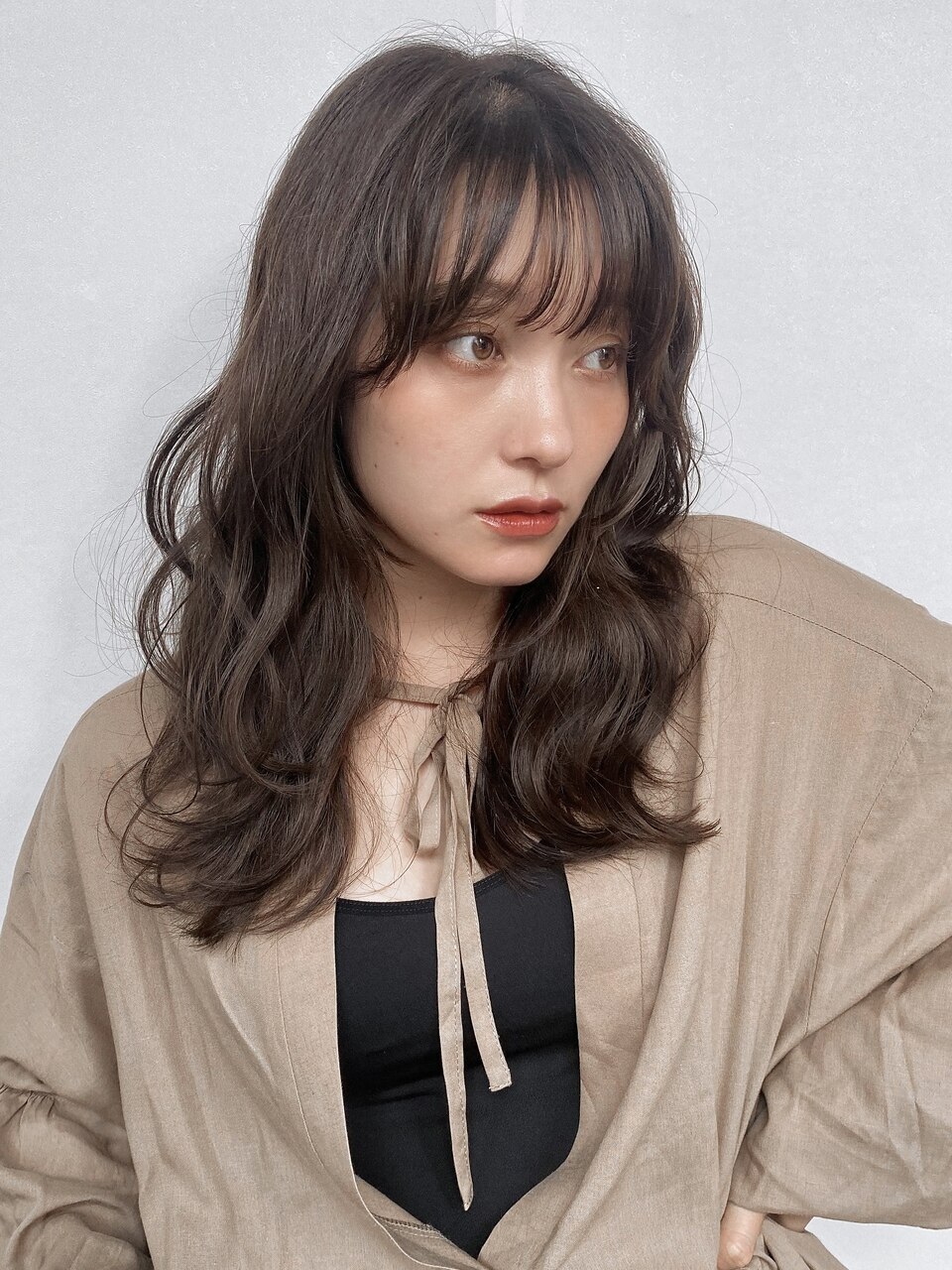 コテ巻き風パーマ　パーマヘア　レイヤーカット　ゆい奈