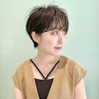 無造作カールのニュアンスショートヘア