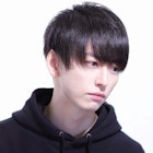 刈り上げツーブロック黒髪ナチュラル韓流ショートマッシュ