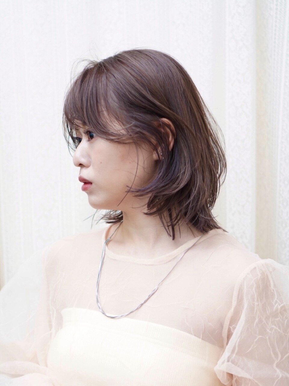 ふんわりミディアム ハイライト くびれボブ ラベンダーベージュ