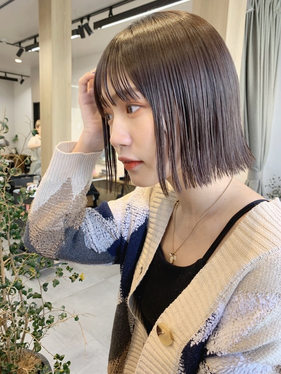 @rika__hair [大阪梅田駅/マッシュ/くびれヘア/メルティカラー