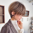 くびれ大人ショート