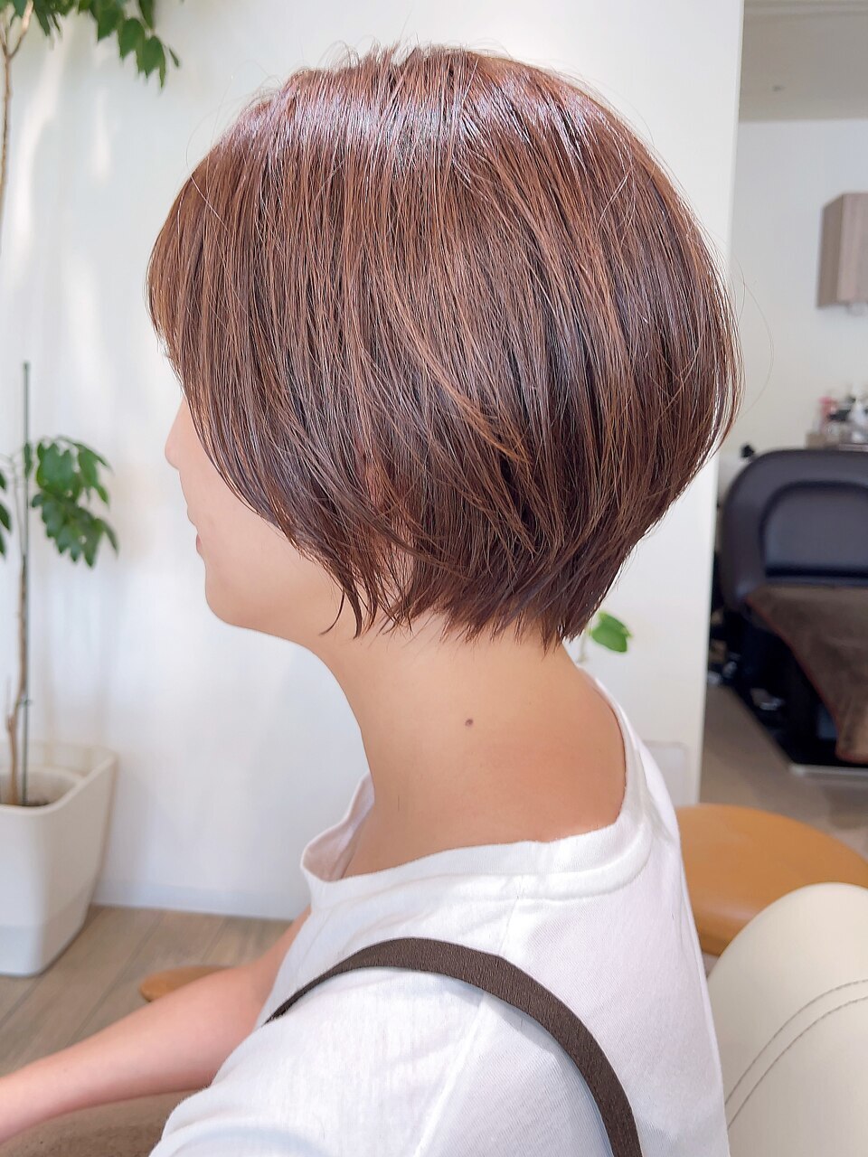 【 Ｉ. 】30代からの襟足すっきり前下がりショートボブ　川口