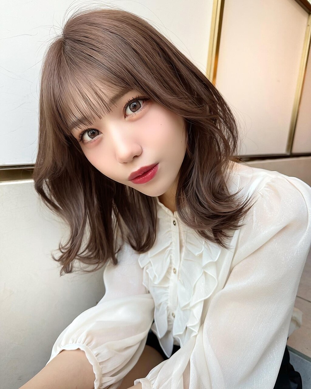 大人可愛い韓国ヘア　レイヤーカット　似合わせミディアム