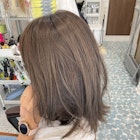 カーキアッシュレイヤー