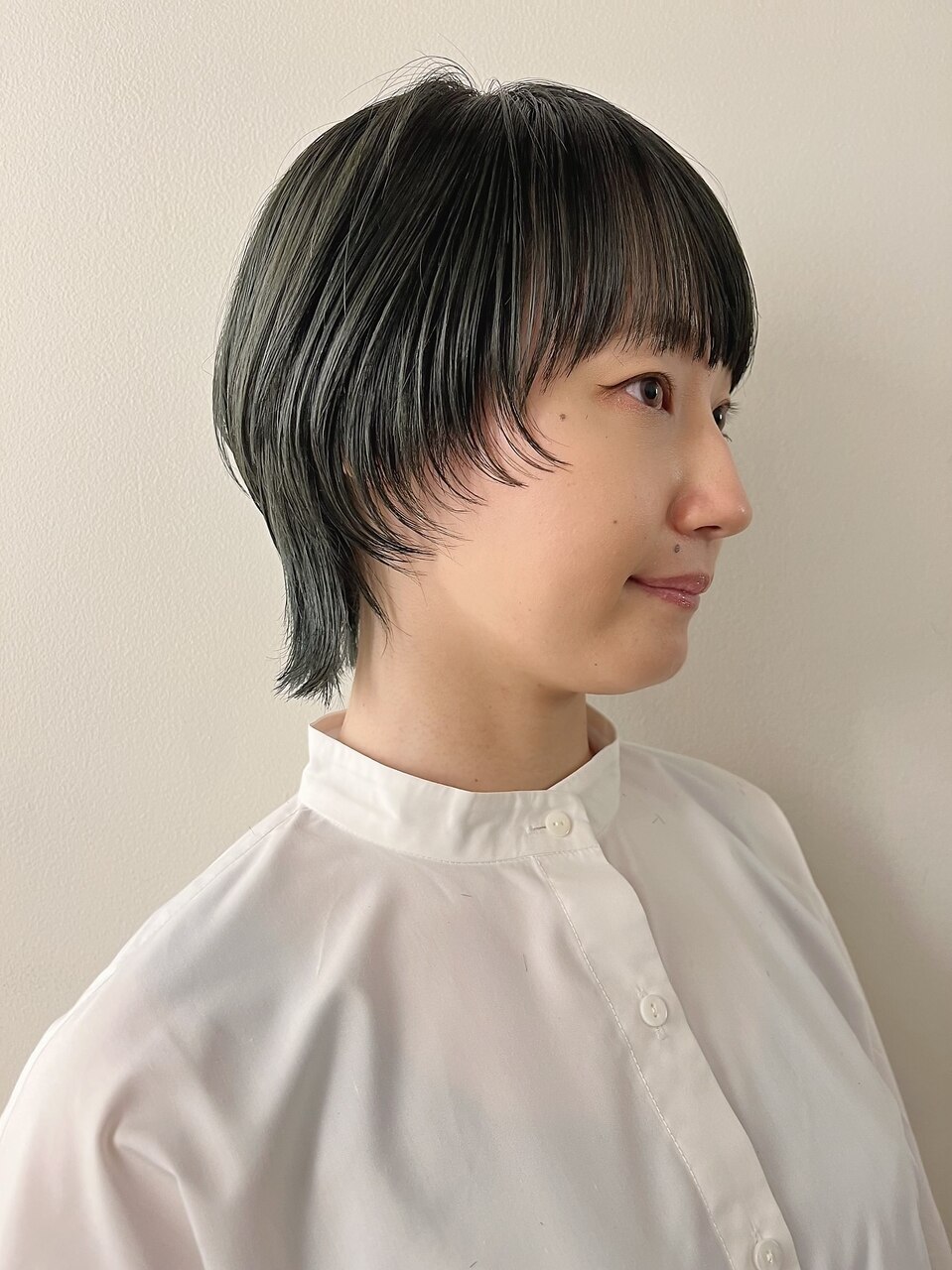 モスグリーン×マッシュショート