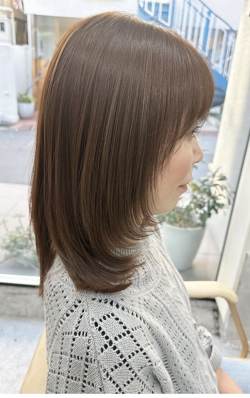 艶髪セミロング