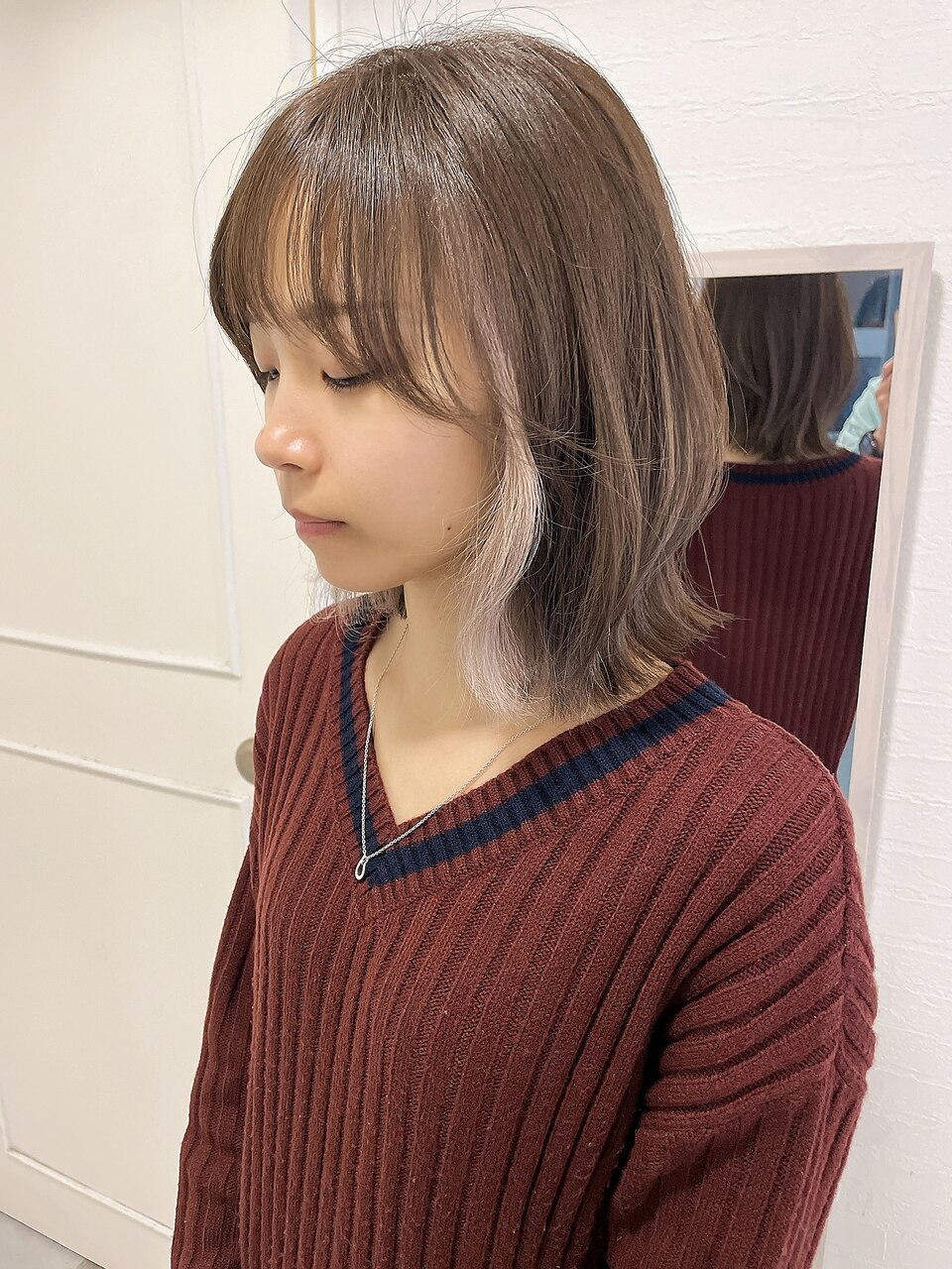 イヤリング×ホワイトベージュ