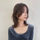 大人くびれレイヤーロングウルフシースルーバンググレーベージュ