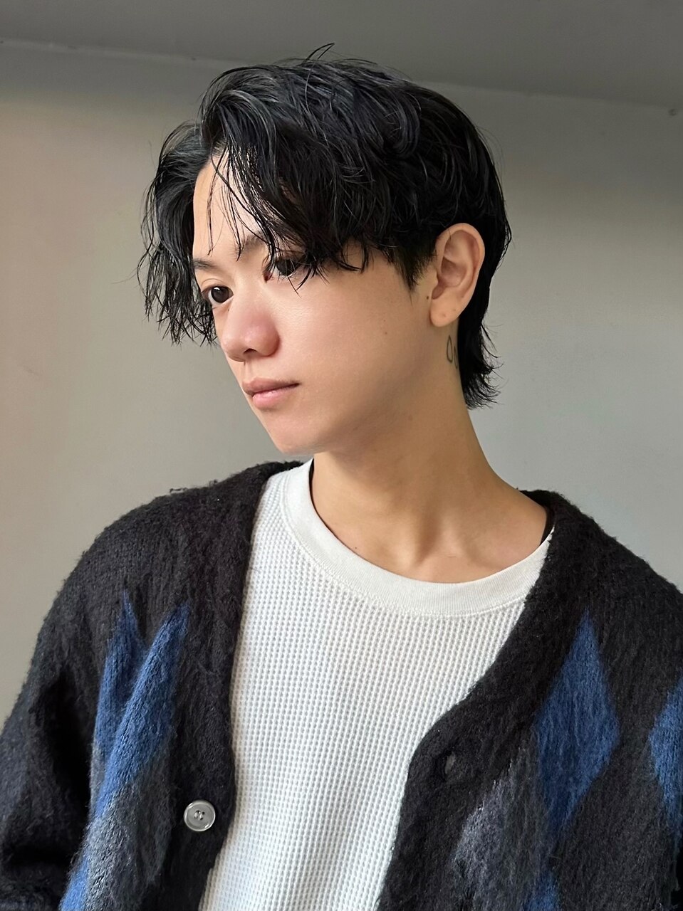 ニュアンスシークレットパーマウルフ　無造作　清潔感