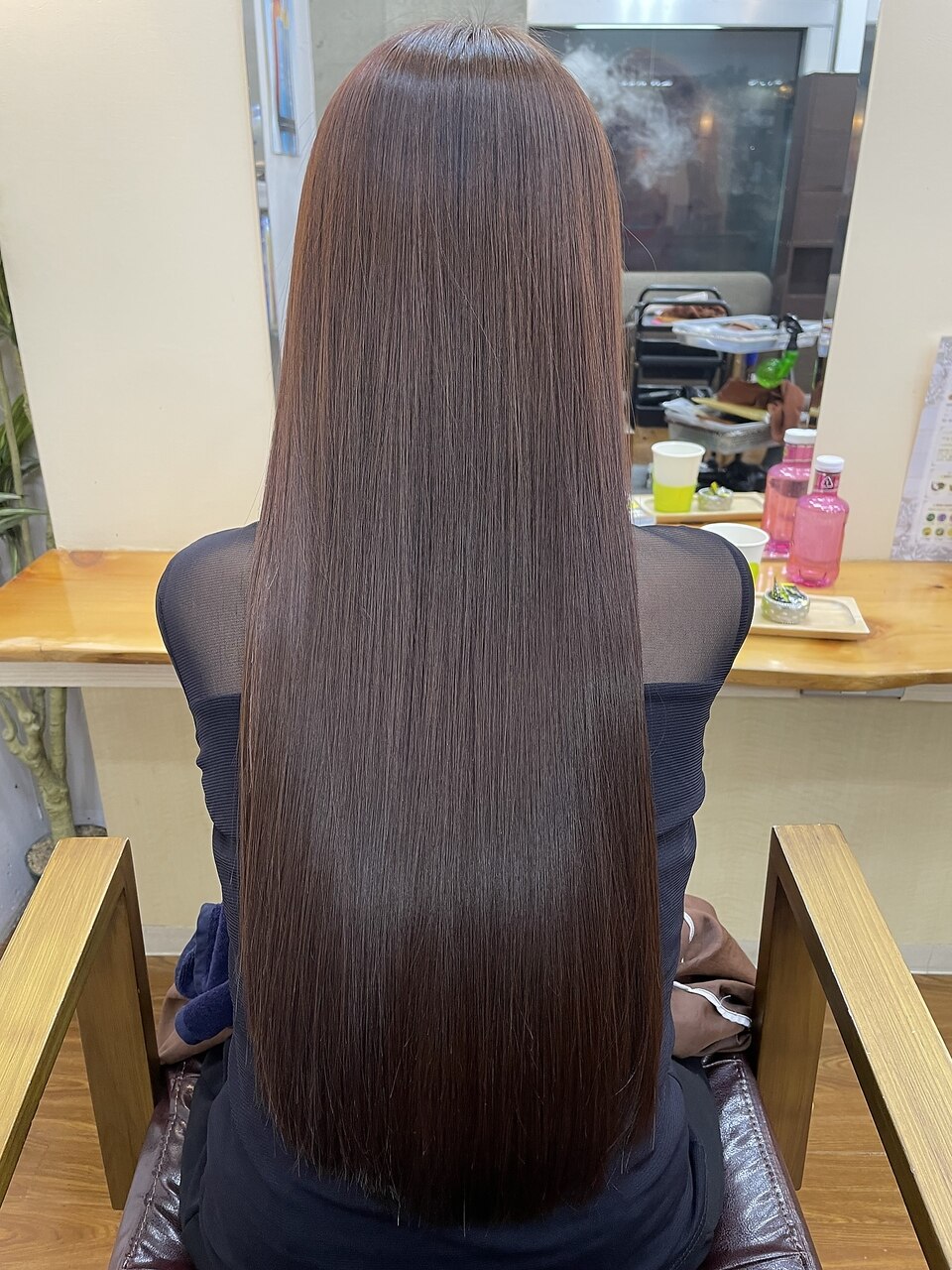 サロンソリューションでつやつやサラサラヘアー