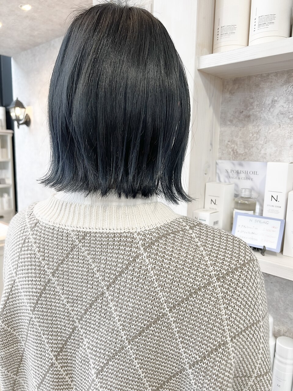 福山市美容室Caary切りっぱなしボブ人気ブルーブラックカラー
