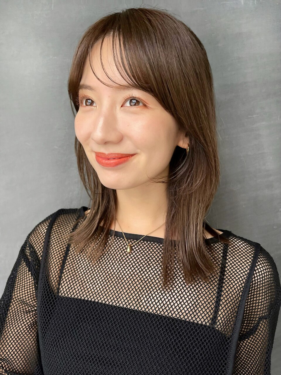 似合わせカット イメチェン レッドブラウン ハッシュカット
