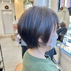 脱白髪染めショートボブ×白髪ぼかしハイライト×髪質改善カラー