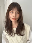 レイヤーカット ニュアンスパーマ顏周りレイヤーサラ艶