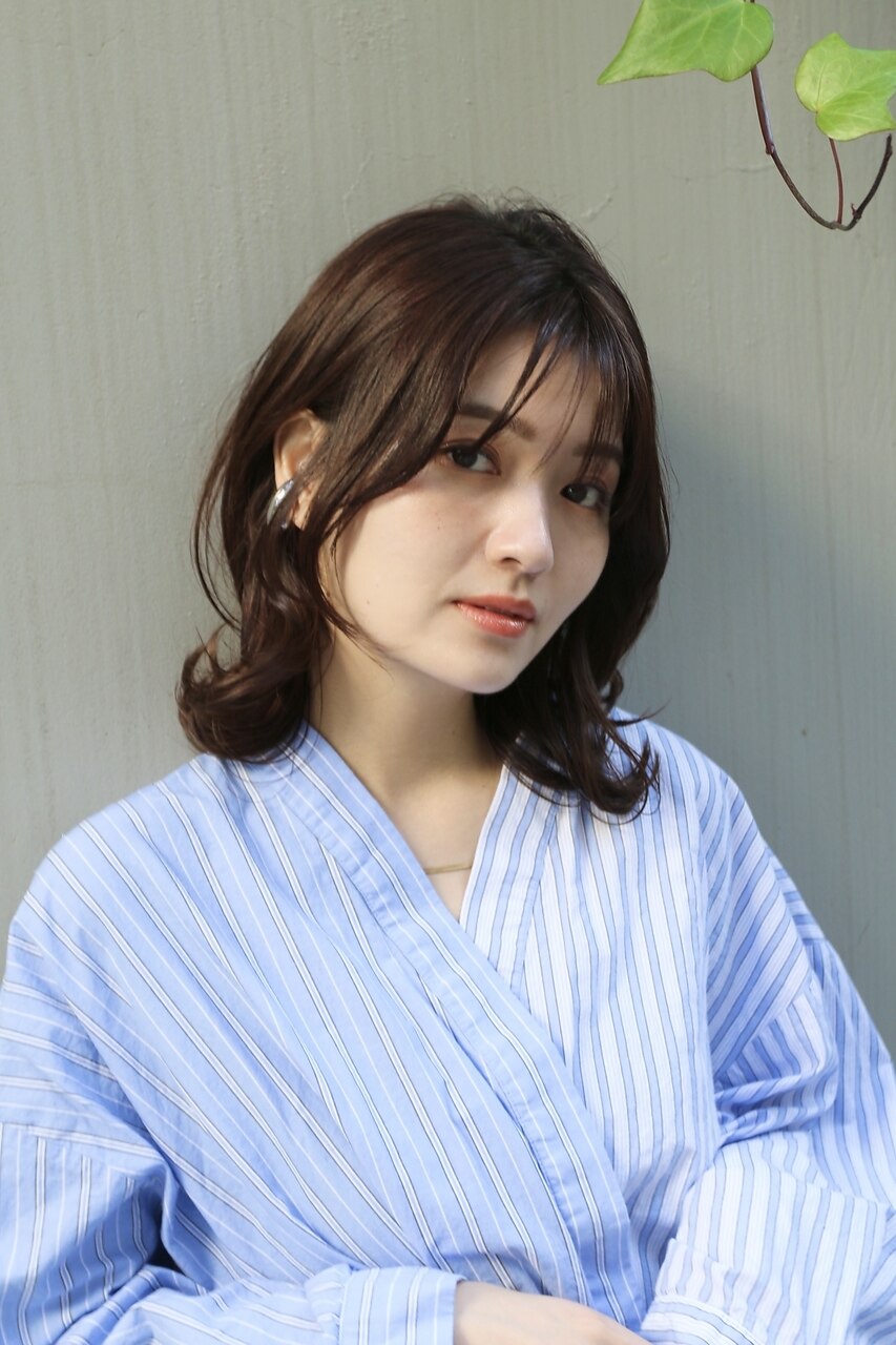 外ハネくびれhair