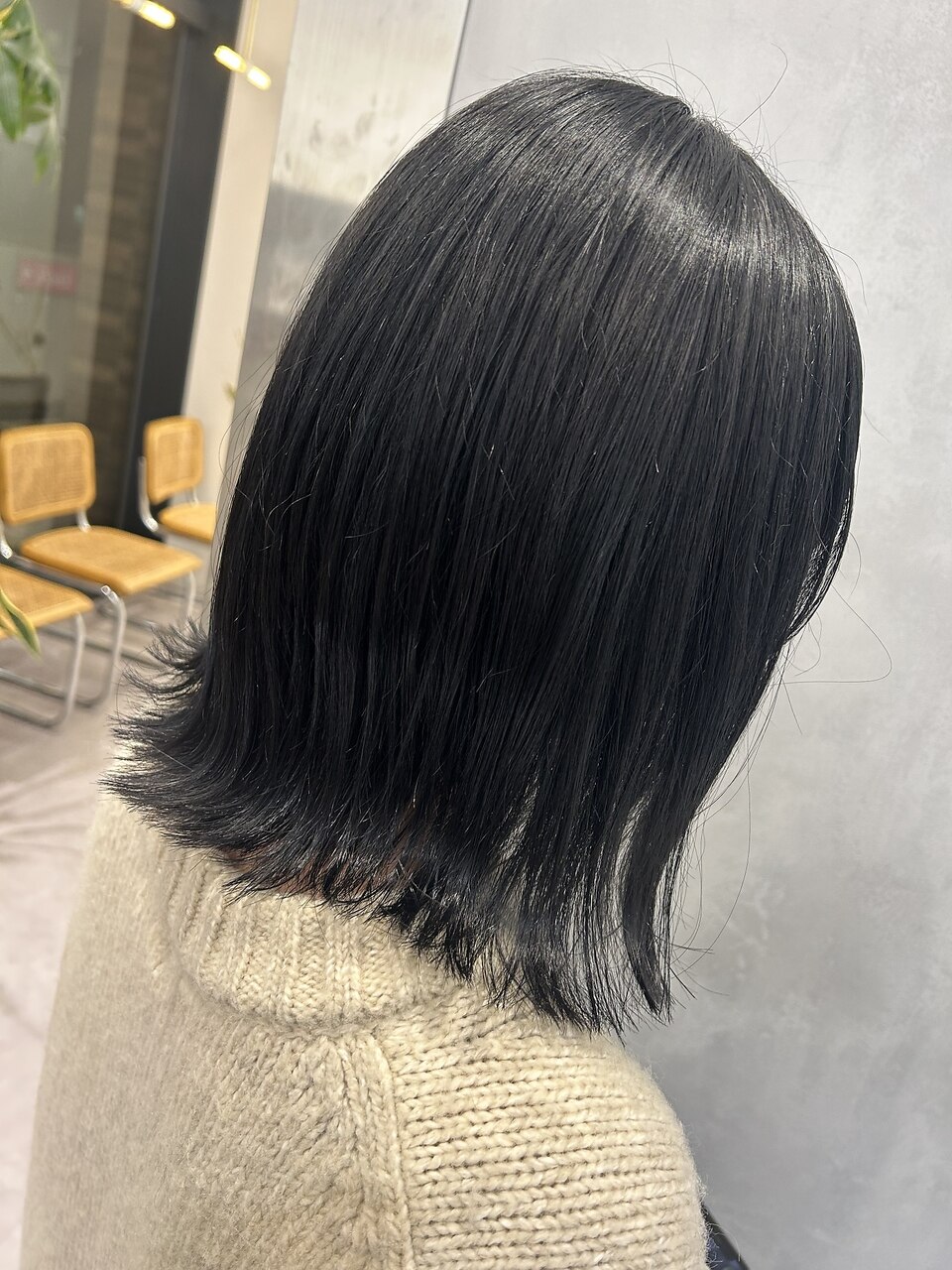 ☆ネイビーグレージュカラー×外ハネスタイル♪♪☆