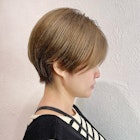 大人30代40代白髪ぼかしハイトーンベージュカラーショート