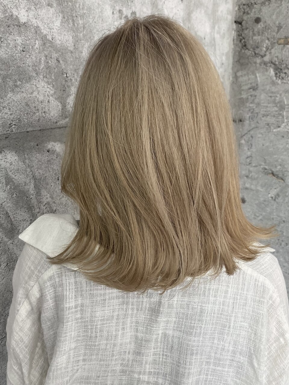 □大人ガーリーダークアッシュ似合わせカットミディアムレイヤー