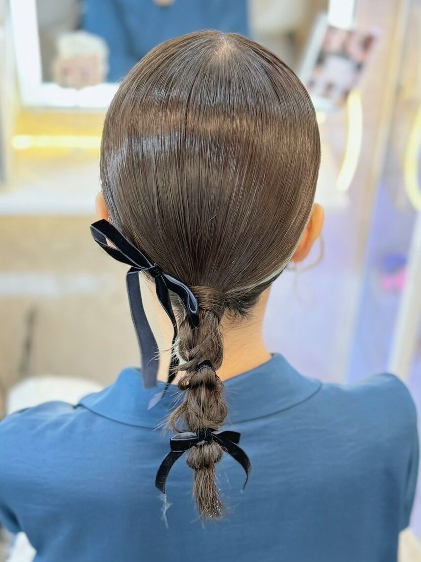 お呼ばれ タイトポニー×ベロアリボン×銀箔