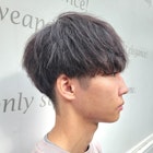 マッシュ/センターパート/ツーブロック/黒髪/眉毛カット