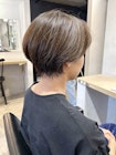 丸みショート/美髪/ハイライト/白髪ぼかし/切りっぱなしボブ