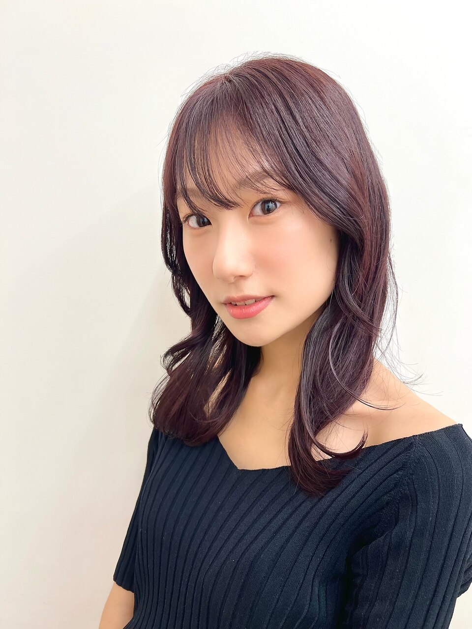 大人ミディアムレイヤーラベンダーピンク髪質改善トリートメント