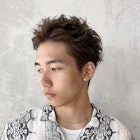 グレーベージュグレージュカラーツーブロック短髪_ba484561