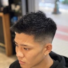 ツーブロックショートメンズ短髪梅田理容室バーバー