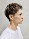短髪 浮かしバング アッシュグレー ツーブロック ウルフ