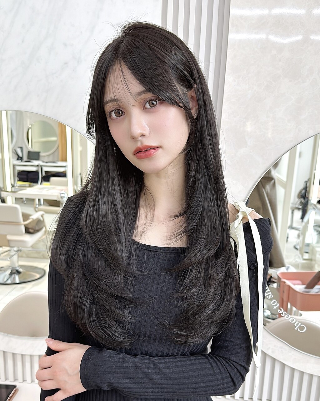 大人可愛い韓国レイヤー 顔まわりカット 面長緩和くびれヘア