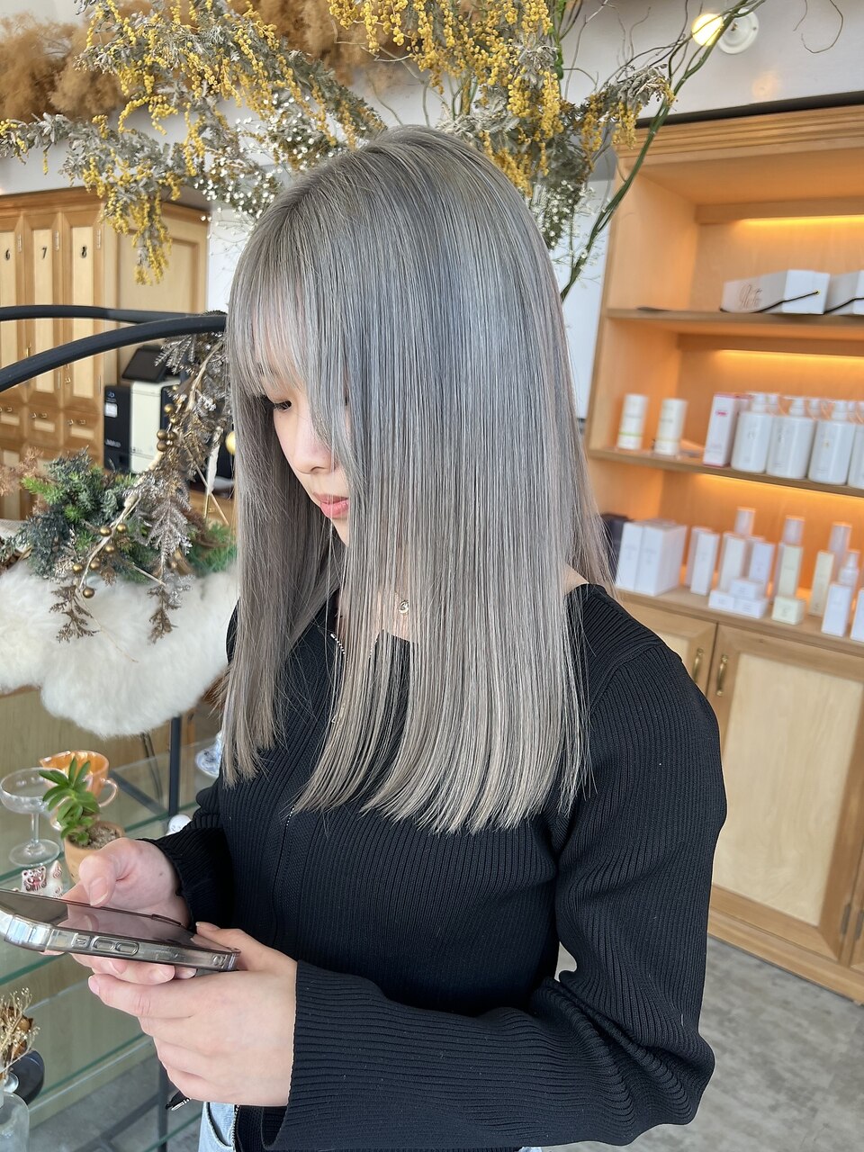 ホワイトグレージュ×ドクタートリートメント