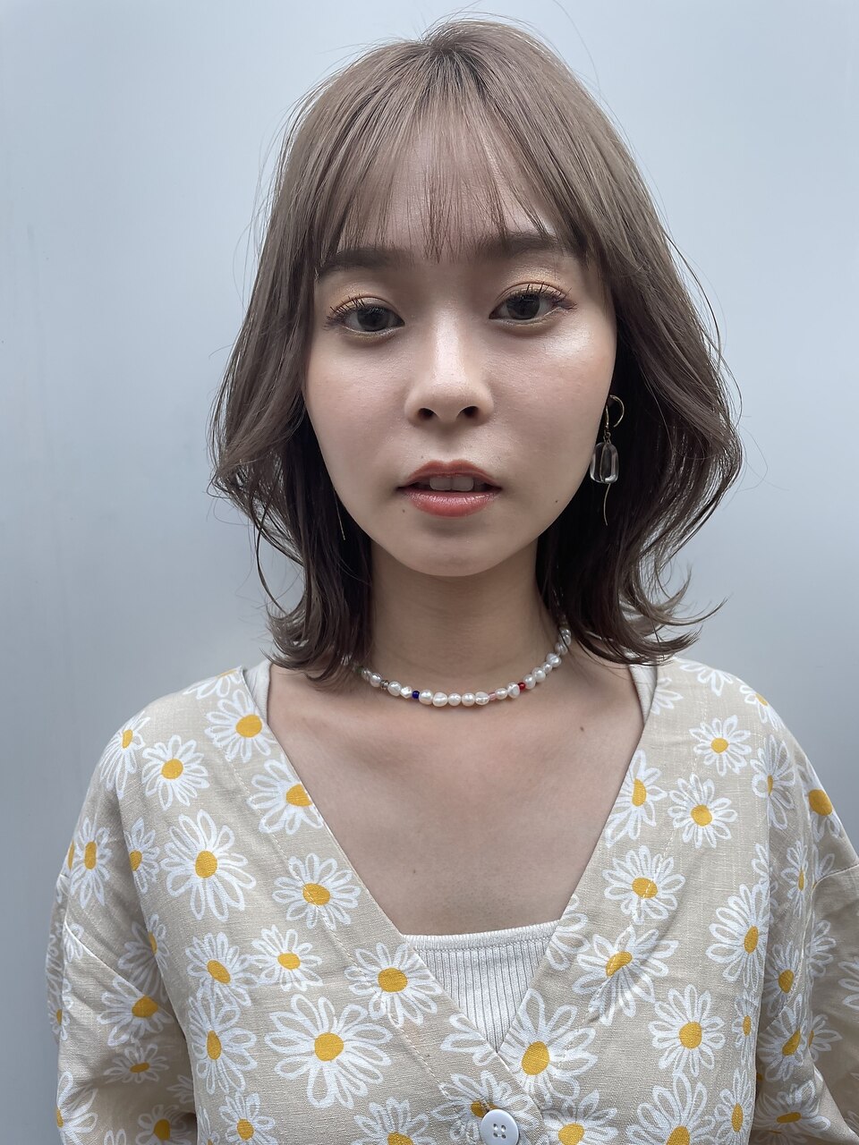 明るめベージュカラーくびれヘア【肥田亜沙美】