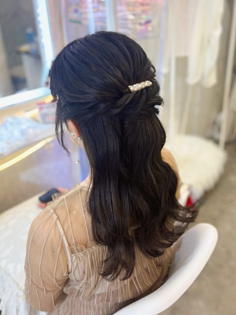 結婚式 二次会 お呼ばれ ハーフアップ×パールアクセサリー