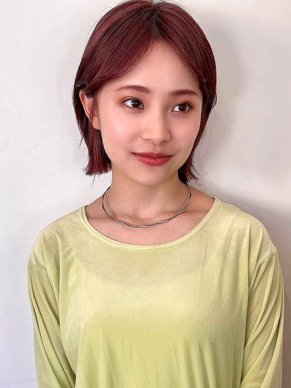 シアーカラー/ショートヘア/韓国風/ピンクベージュ