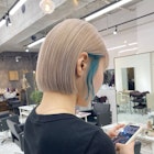 ハイトーンボブ×デザインカラー