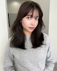 レイヤーカットワンカールセミディシアカラーオリーブベージュ