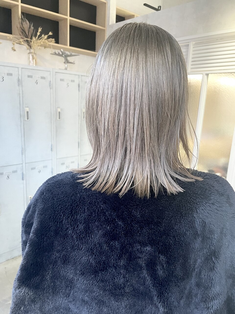 切りっぱなしボブ×ホワイトグレージュ/たまプラーザ