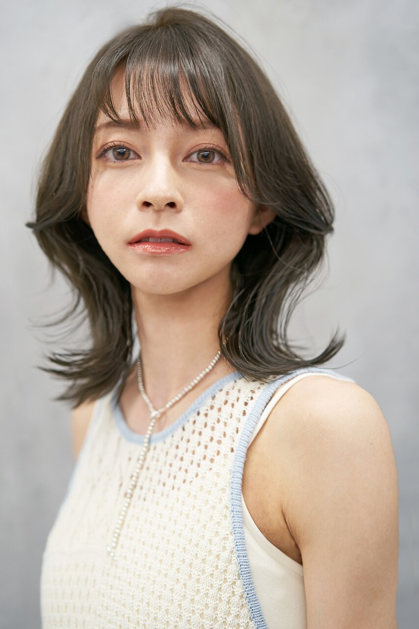 大人可愛い20代30代40代小顔ウルフレイヤーボブ丸みショートボブ