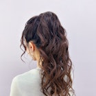 ハイポニーテール/高い位置でのポニーテール/ポニーテール