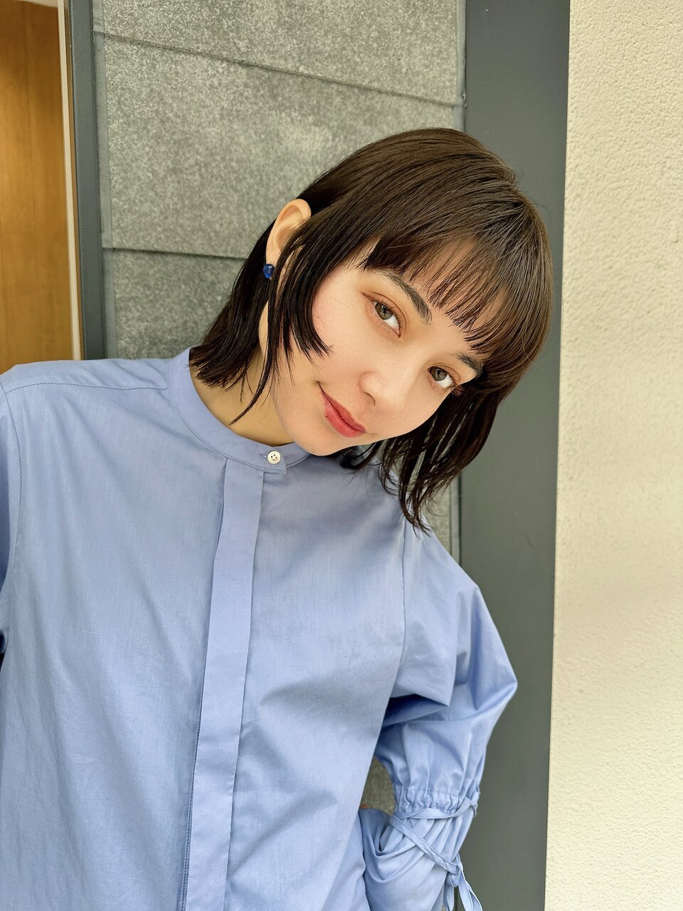 大人可愛い前髪/ミディアム/ウルフレイヤー/20代30代40代
